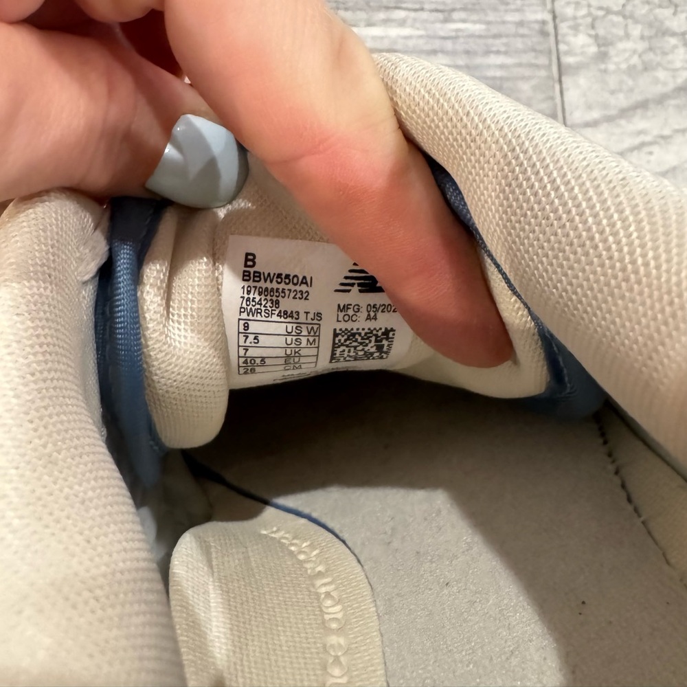 New Balance 550 heron blue sneakers - Picture 8 of 10